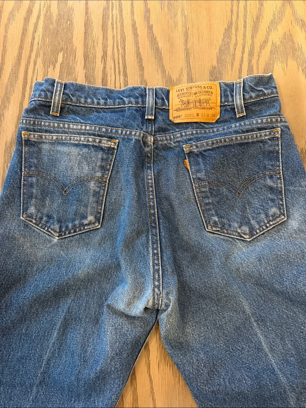 Levi's Men's Medium Blue Straight Jeans
